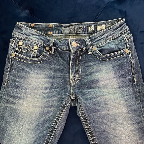 💎 Miss Me Jeweled Bootcut Jeans - Picture 3 of 7